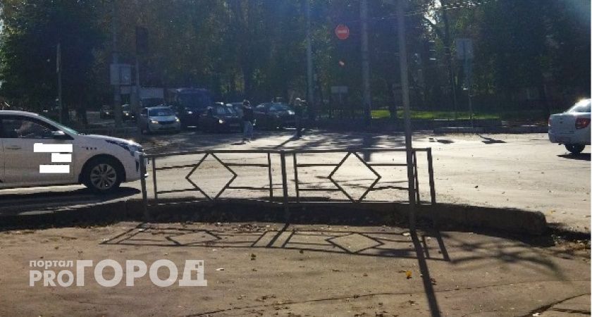 В Рязани пассажир такси устроил дебош после приезда на место