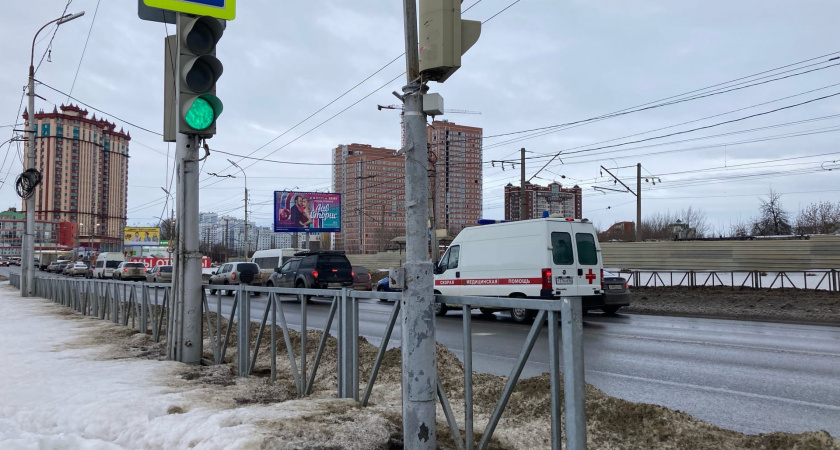 На улице Крупской в Рязани случилось ДТП с 16-летней девушкой-пешеходом