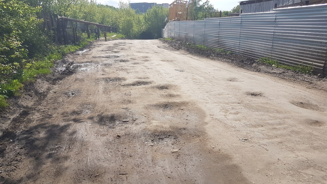 Видимость ремонта дороги на Славянском. Рязанские водители бьют тревогу