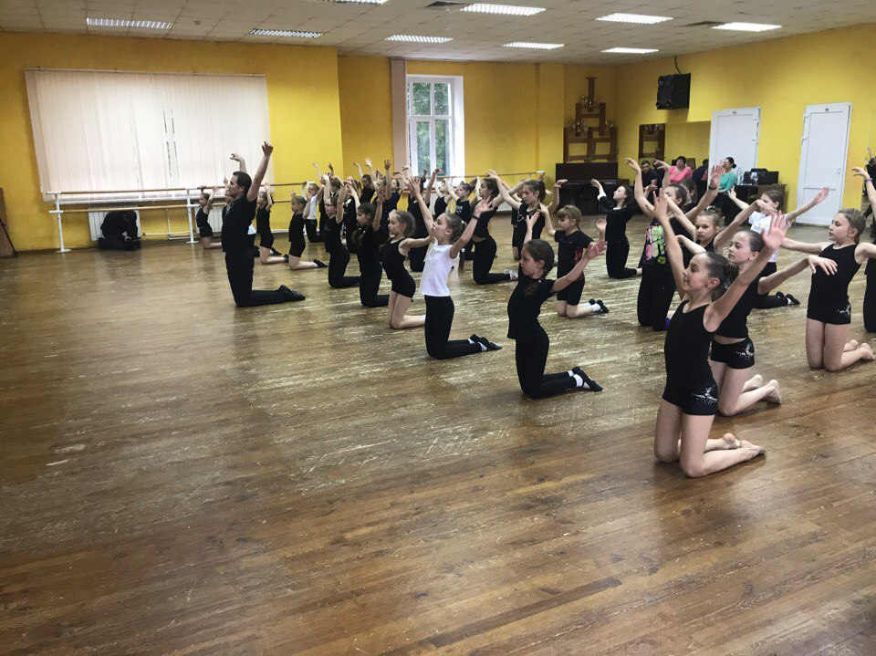 В Рязани прошли мастер-классы от участника Международного балетного проекта Алексея Кремнева