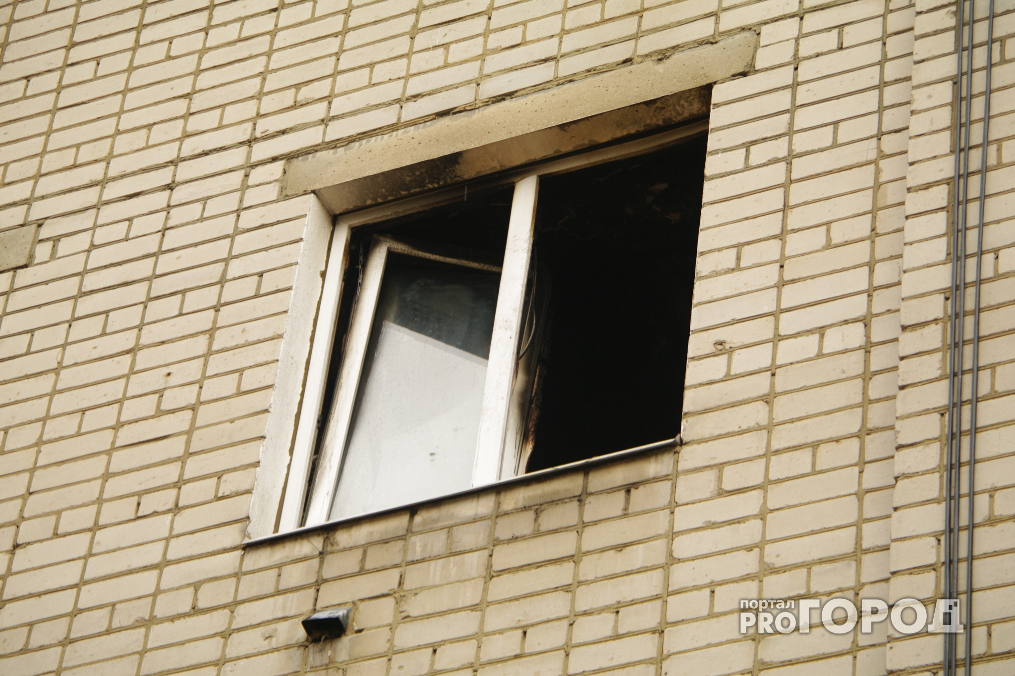 Пожар в пятиэтажке на улице Зубковой - имеются пострадавшие