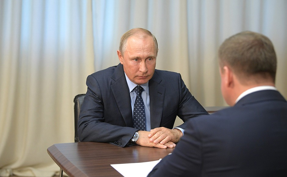 Владимир Путин встретился с Николаем Любимовым