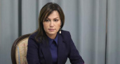 Зампред Юлия Швакова потребовала исправить ситуацию с долгами по зарплате работников