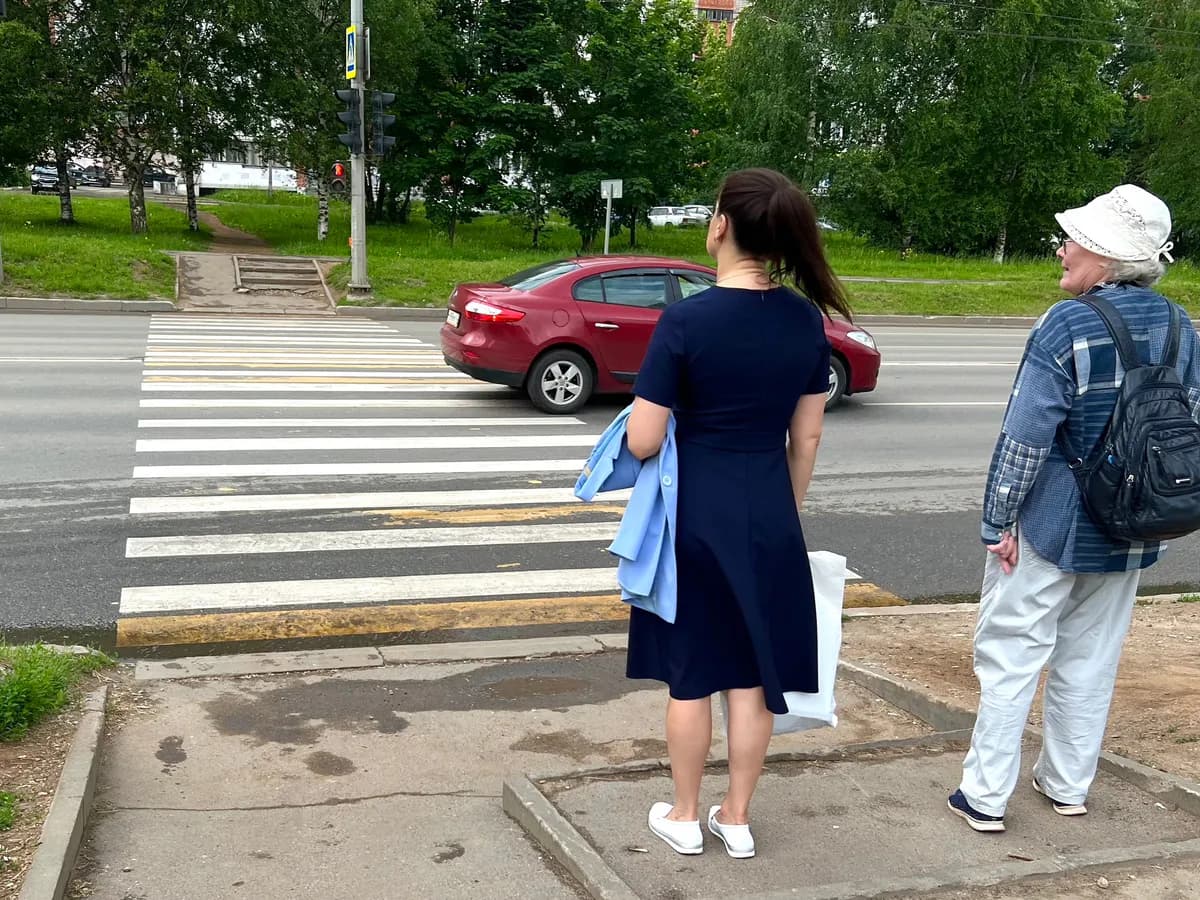 Не лен и не хлопок: 3 ткани, в которых не жарко даже в +35 - выглядят дорого и почти не мнутся