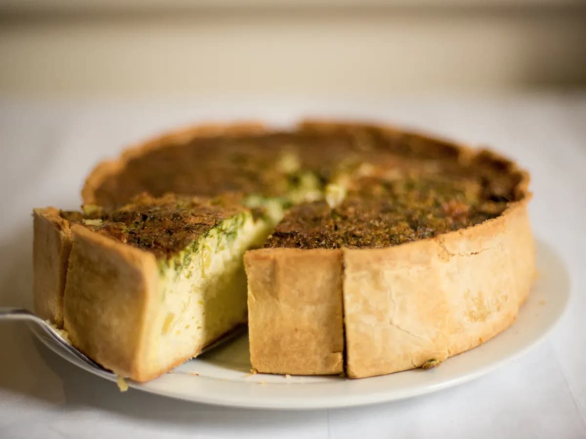 Муж сказал "Это бомба": просто натираю тесто на тёрке, кладу начинку и в духовку - через 15 мин вкуснейшая выпечка на столе