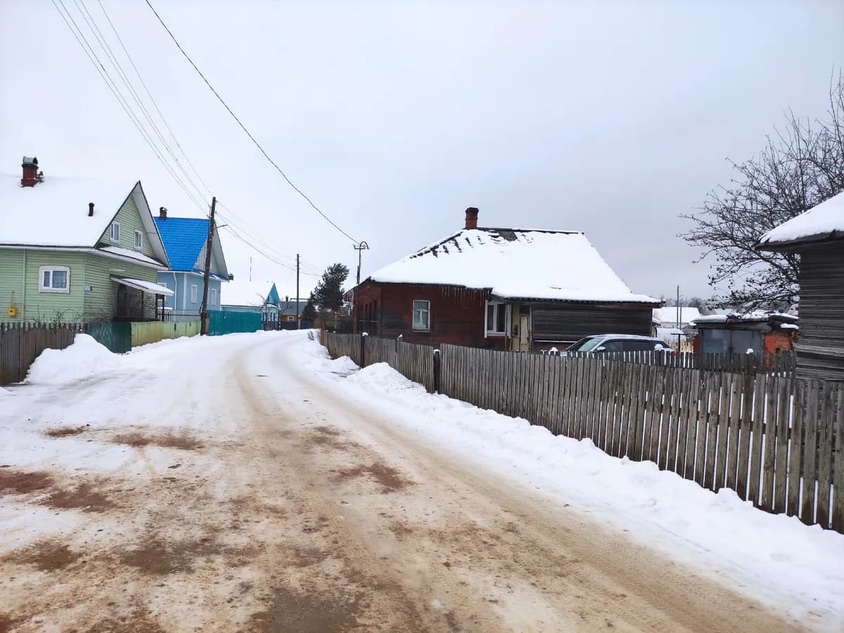 Молодая семья переехала из Москвы в глухую деревню - вот как они пережили первую зиму