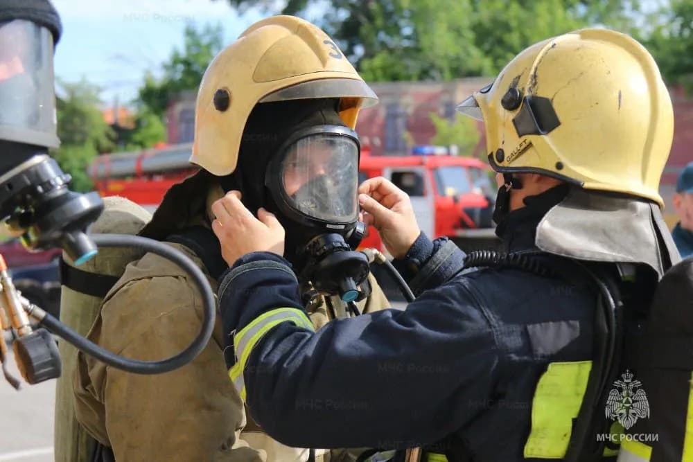 Один человек погиб из-за горевшего сарая в Рязанской области