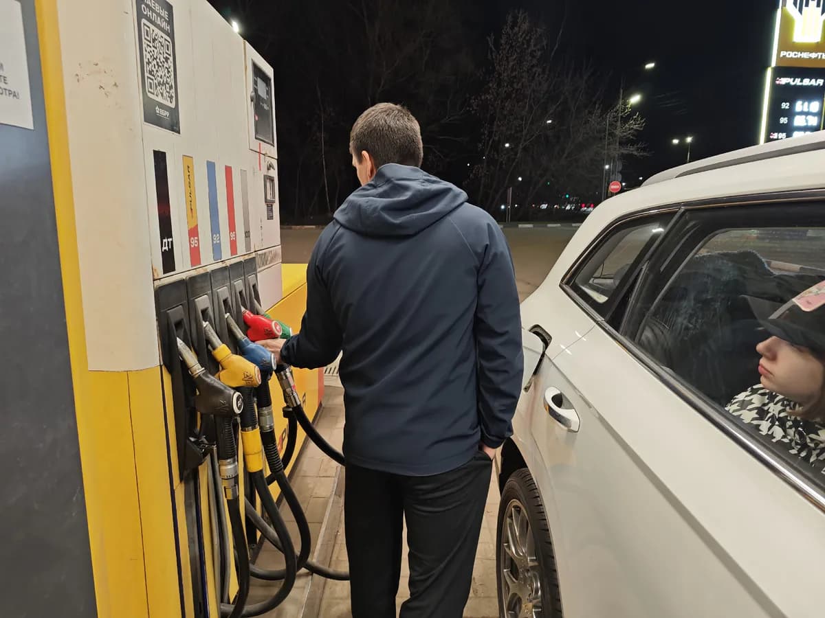 В Рязанской области заметили бензин по 140 рублей за литр