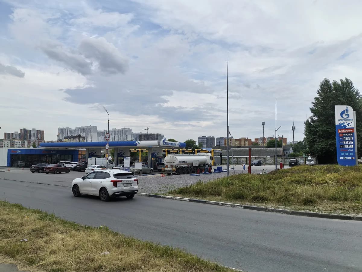 Где заправиться в Рязани: народный мониторинг АЗС — от Газпрома до Тебойла