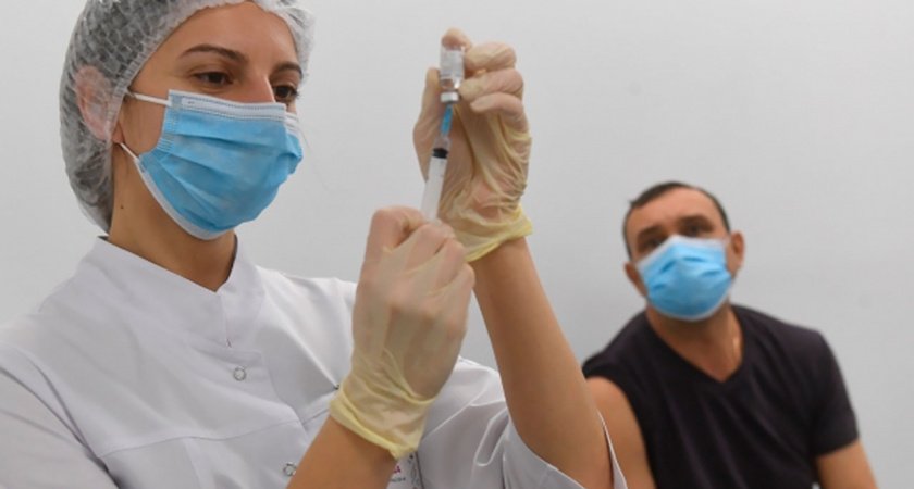 Антиваксеров уволят? В Рязанской области ввели обязательную вакцинацию для 16 профессий