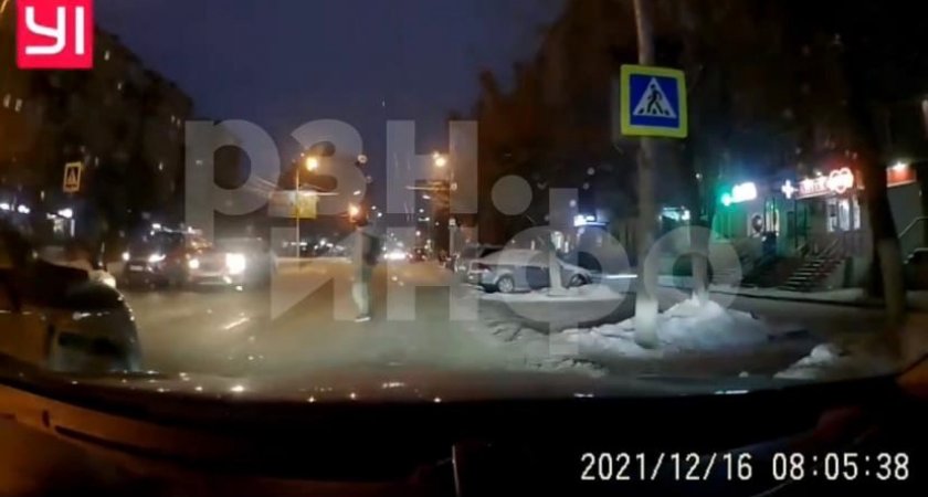 ДТП в Рязани: водитель иномарки на скорости сбил девочку (видео)