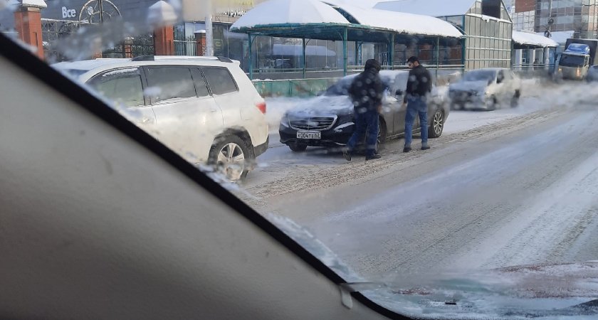 Транспортный коллапс: как Рязань встала из-за одного ДТП на Московском