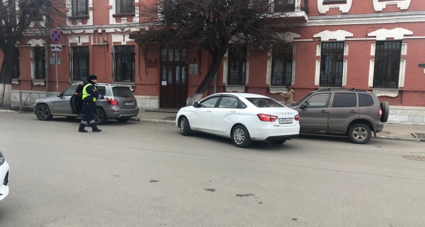 В Рязани заметили скопление патрульных машин и сотрудников ГИБДД