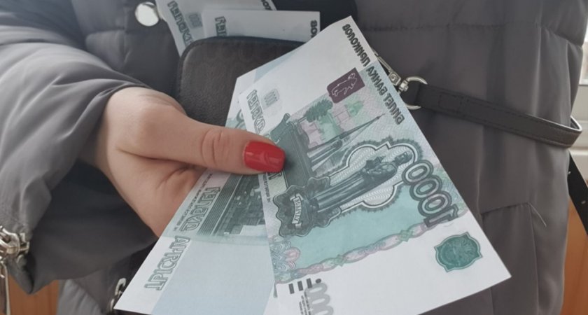 38-летняя жительница Рязани лишилась крупной суммы при покупке телефона