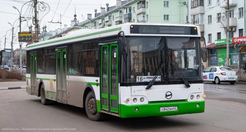 На рязанском маршруте №16 увеличили число автобусов до 15