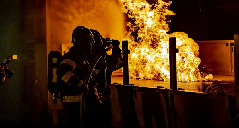 В Рязани 13 апреля на пожаре пострадали двое взрослых и двое детей