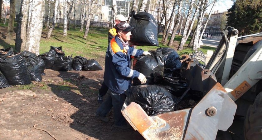 В рязанском ЦПКиО 30 апреля собрали 15 тысяч мешков мусора