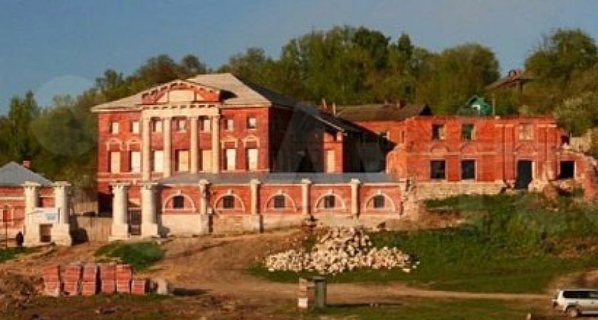 Усадьбу Кастрова в Касимове продают за 35 млн рублей