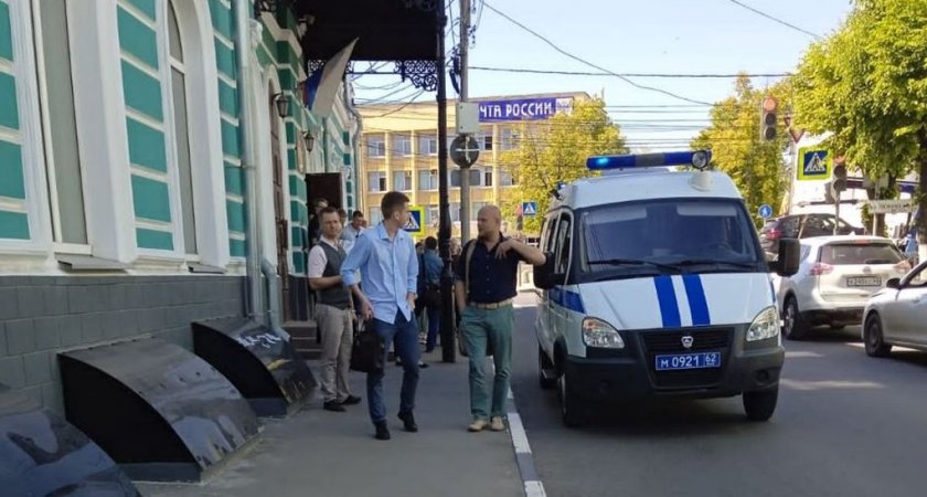 9 июня в Рязани эвакуируют два суда из-за сообщений о минировании