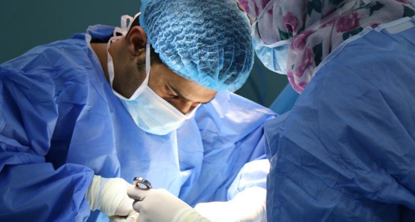 В Рязанской ОКБ мужчине удалили 70-сантиметровую опухоль мозга