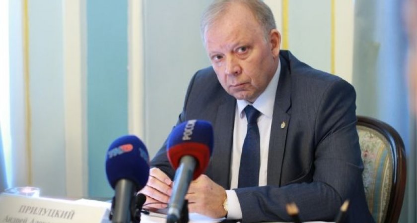 Прилуцкий покинул пост министра здравоохранения