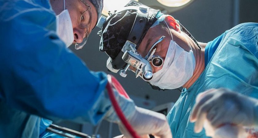Офтальмологи рязанской больницы Семашко спасли глаз и зрение 66-летнему мужчине