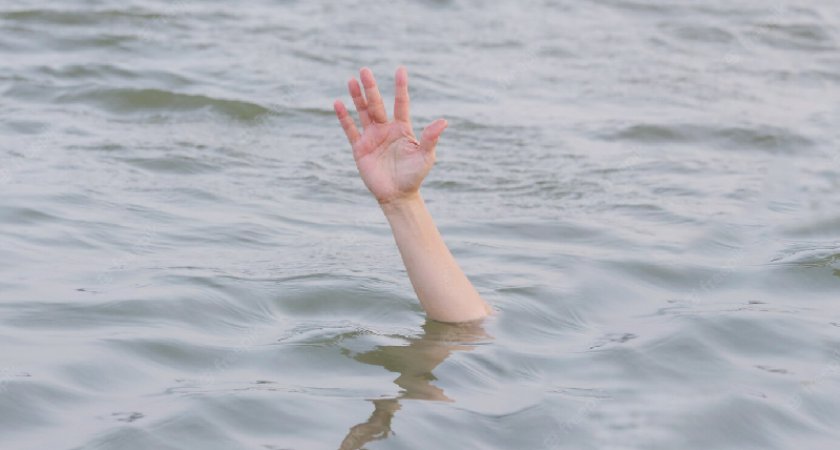 В Скопине в пруду погибла 66-летняя женщина