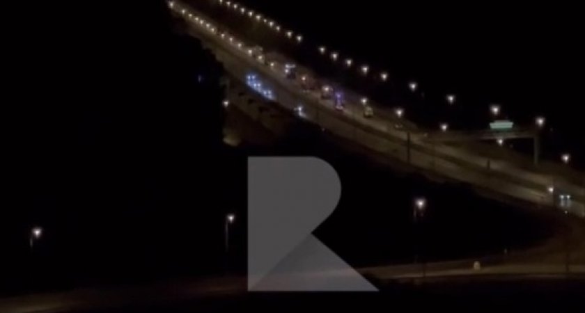 Появилось видео с уезжающими из Рязанской области пожарными машинами