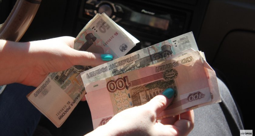 Жительница Рязани помогла человеку на улице и лишилась 10 тысяч рублей