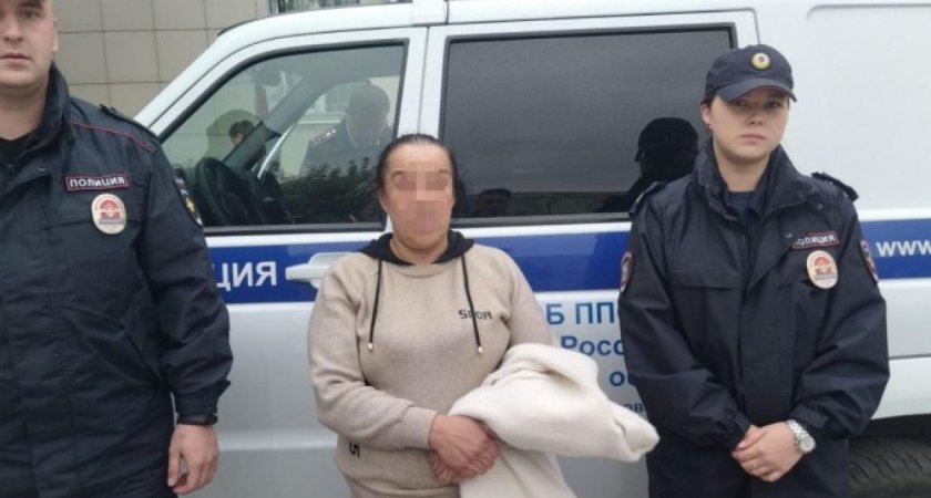 В Рязани поймали женщину, укравшую из квартиры пенсионерки 100 тыc. рублей