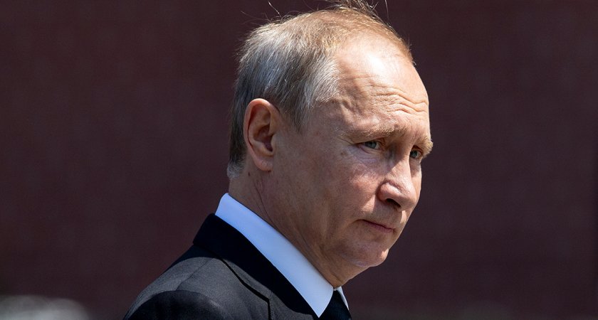Малков поздравил президента Путина с 70-летием