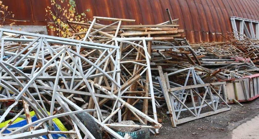 В Рязани демонтировали свыше 6 км испорченных перильных ограждений