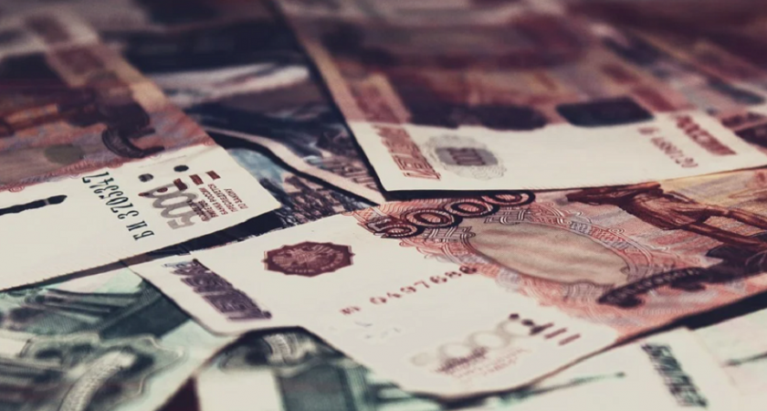 Россиянам решили срочно выдать по 10 000 рублей от ПФР. Объявлена дата зачисления денег