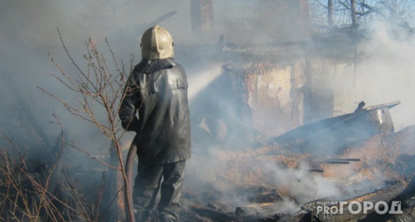 В Рязани 23 человека эвакуировали из-за пожара в девятиэтажном доме