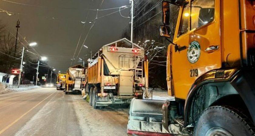 Малков сообщил об обновлении снегоуборочной техники в Рязани