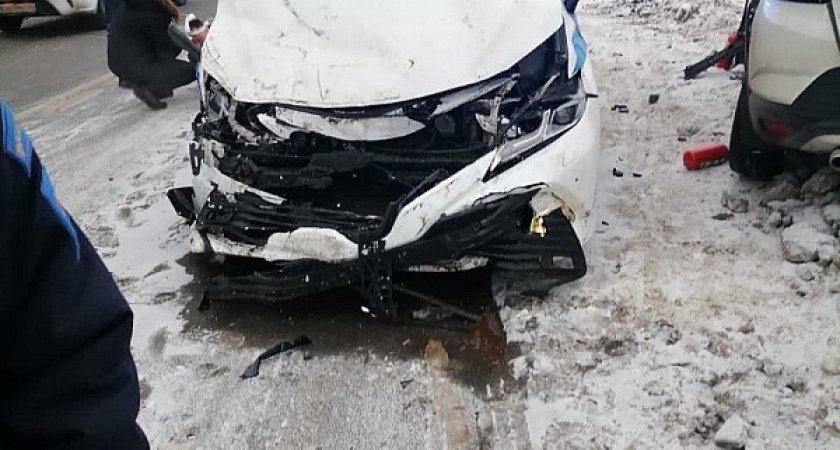 В Рязанской области произошло ДТП с Renault и машиной ППС