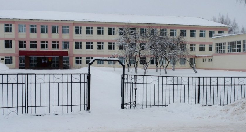 В Рязанской области школы начали переходить на дистанционное обучение