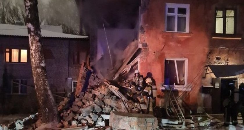 На улице Пушкина в Рязани в жилом доме произошёл взрыв 