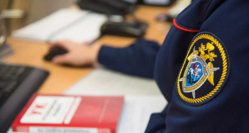 СК начало проверку по факту обнаружения тела мужчины на улице Новоселов