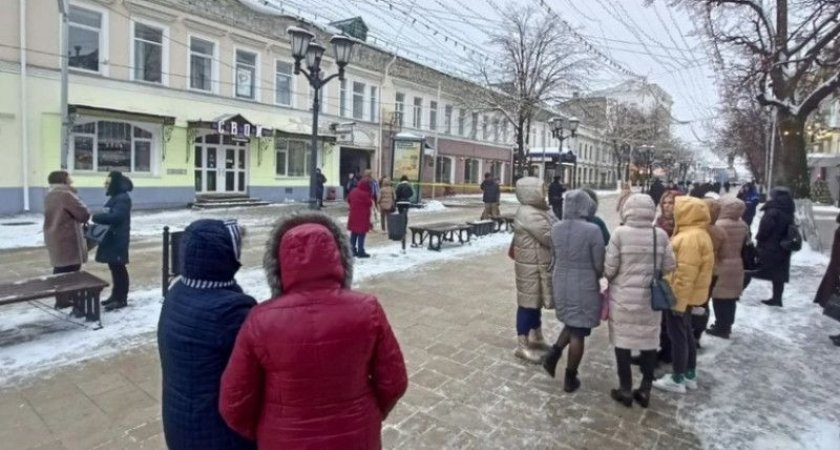 На улице Почтовой в Рязани 30 декабря эвакуировали персонал и посетителей МФЦ