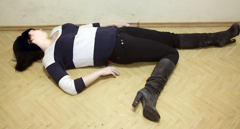 В Рязани женщина потеряла сознание вечером в супермаркете на Дзержинского