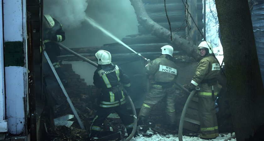 В Ухоловском районе ночью 62-летняя женщина скончалась из-за пожара