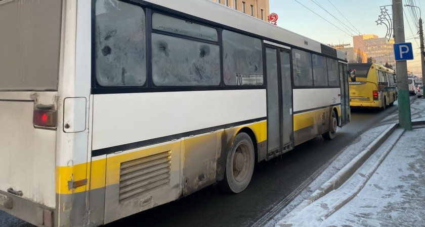 Активисты сообщили о запрете рекламы на транспорте УРТ в Рязани