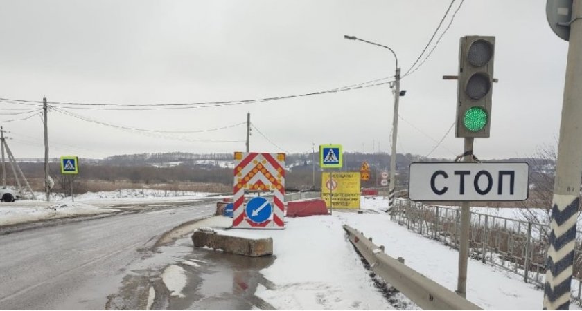 В Пронском районе движение по мосту через реку будет ограничено для большегрузов