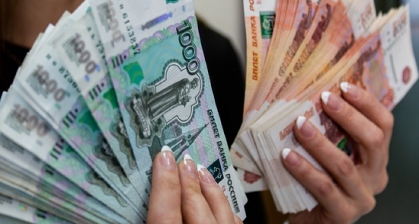 В Касимове мошенники забрали у двух пенсионерок более миллиона рублей