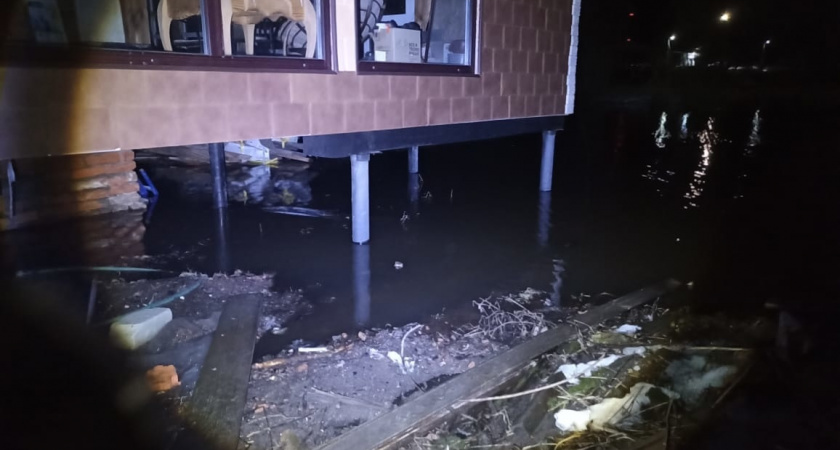 В Сапожке подтопило сразу восемь приусадебных участков из-за дождей
