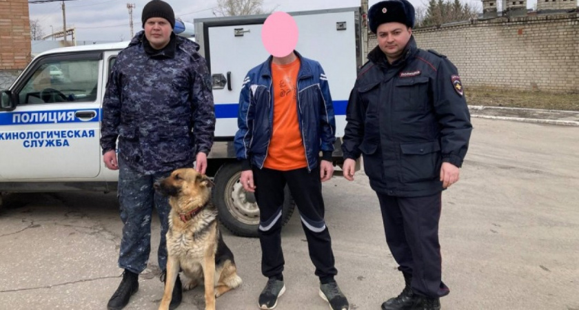 В Рязани 41-летний мужчина угрожал зарезать собственную мать