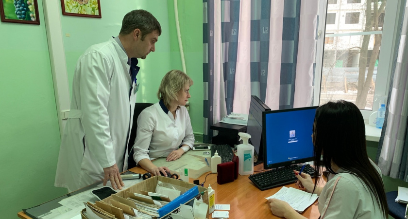 В Рязанской области за 2022 год сократили 23 медика