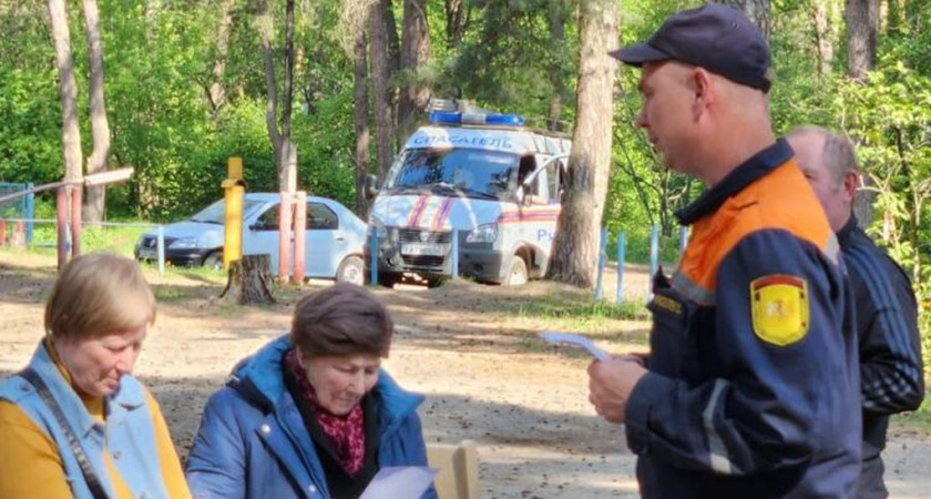 В рязанской Солотче провели рейды по соблюдению противопожарного режима