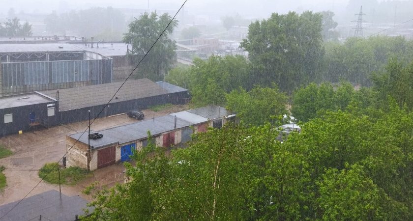 На Рязанскую область обрушится град с дождем